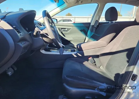 2014 Nissan Altima 2.5 из США, поврежденный, VIN 1N4AL3AP8EN235724